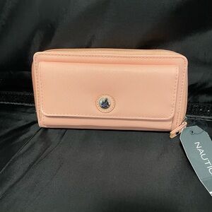 Women’s Wallet Bulk Cargo Vegan Leather RFID Wallet Zip around Pink
